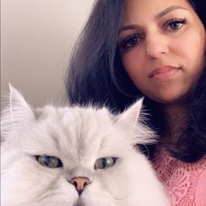 Meet your Posher, Natasha